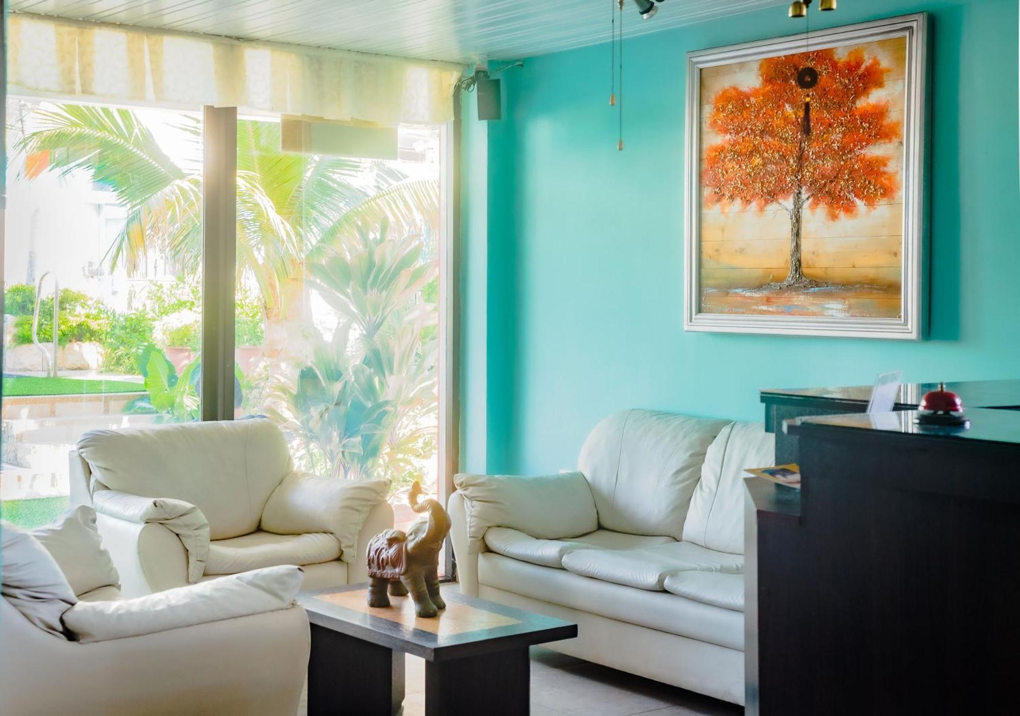 Hostal Antares Манта Екстериор снимка